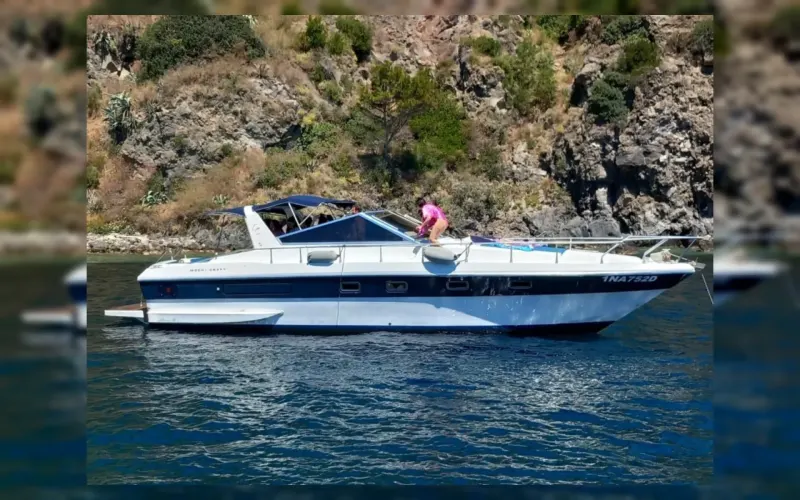 Noleggio barca Dolphin a Ischia, imbarcazione per uscite in mare, partenza Forio